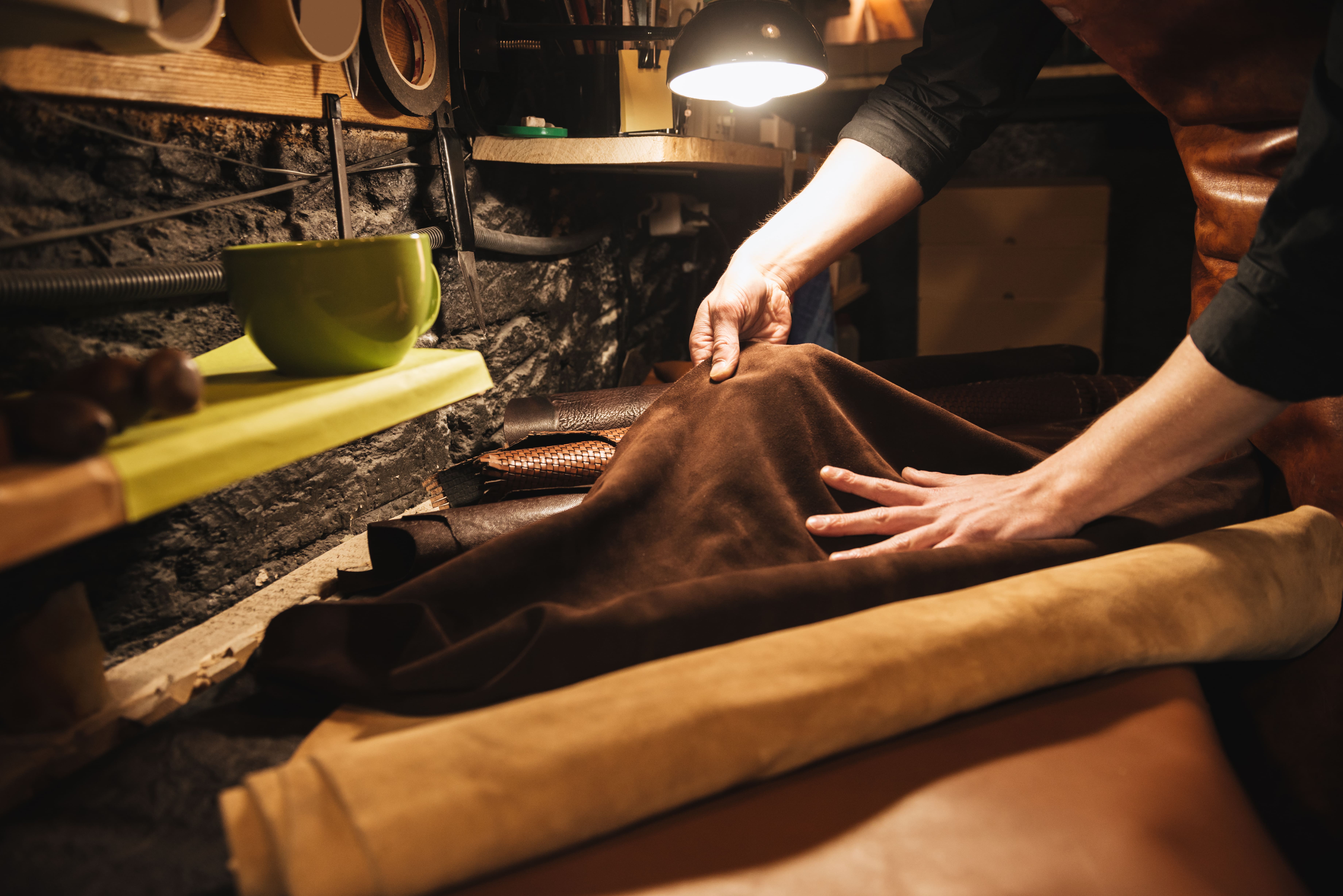 Historia de RAROS PIEL